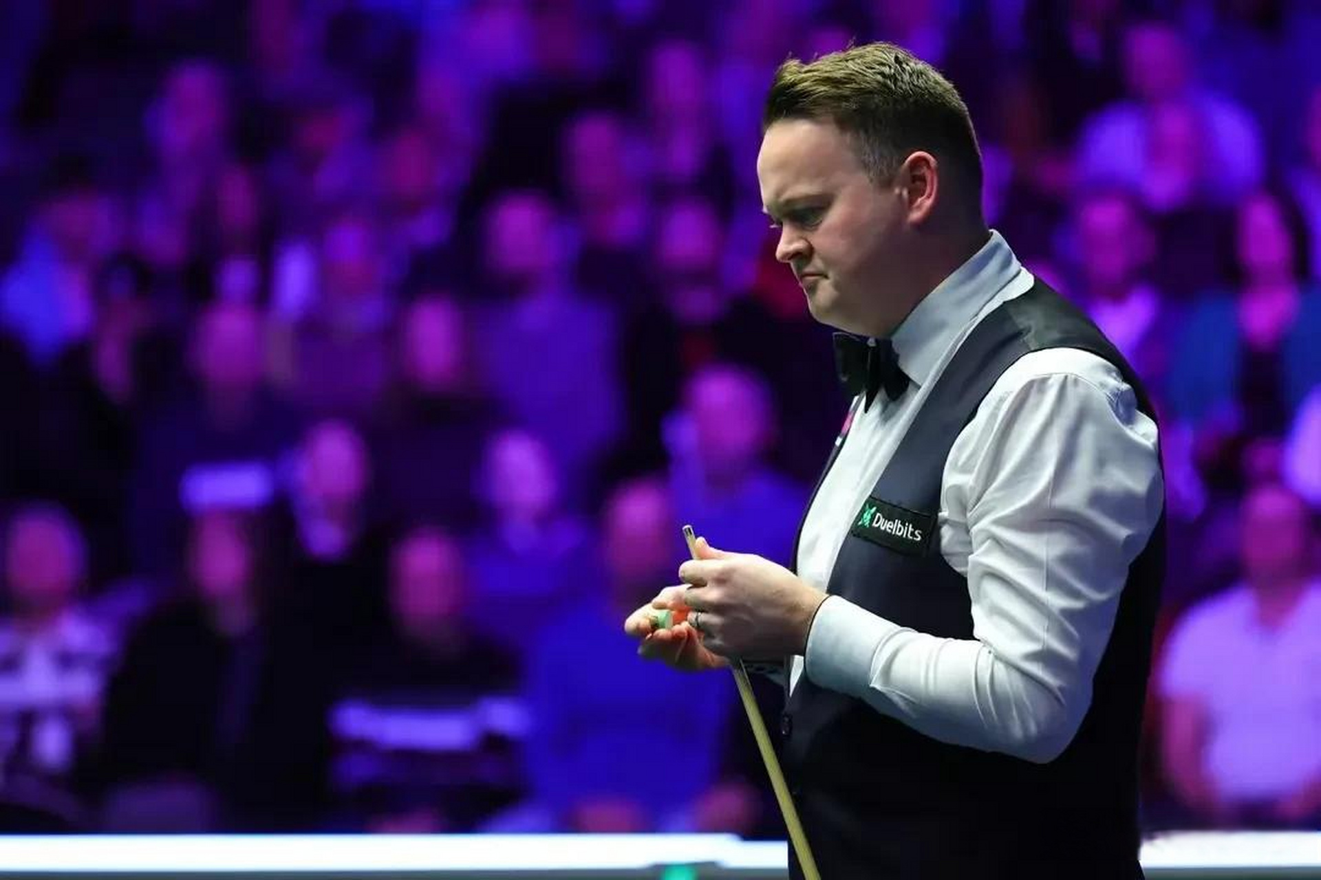 在一个充满 在一个充满