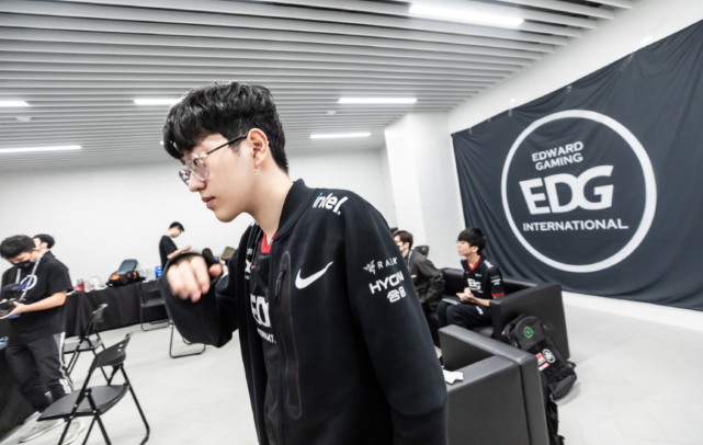 比赛基本没 比赛基本没