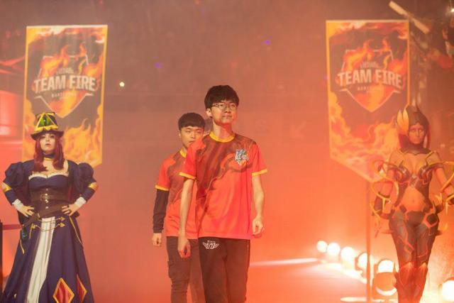 在签下奥赞 在签下奥赞